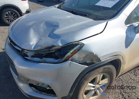 2019 Chevrolet Trax Lt из США, поврежденный, VIN KL7CJLSB8KB887359